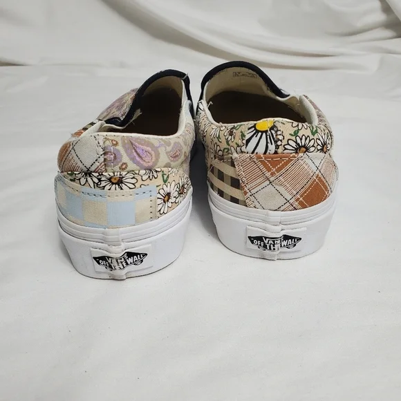 Vans Floral Slip On Sneakers - Picture 6 of 7